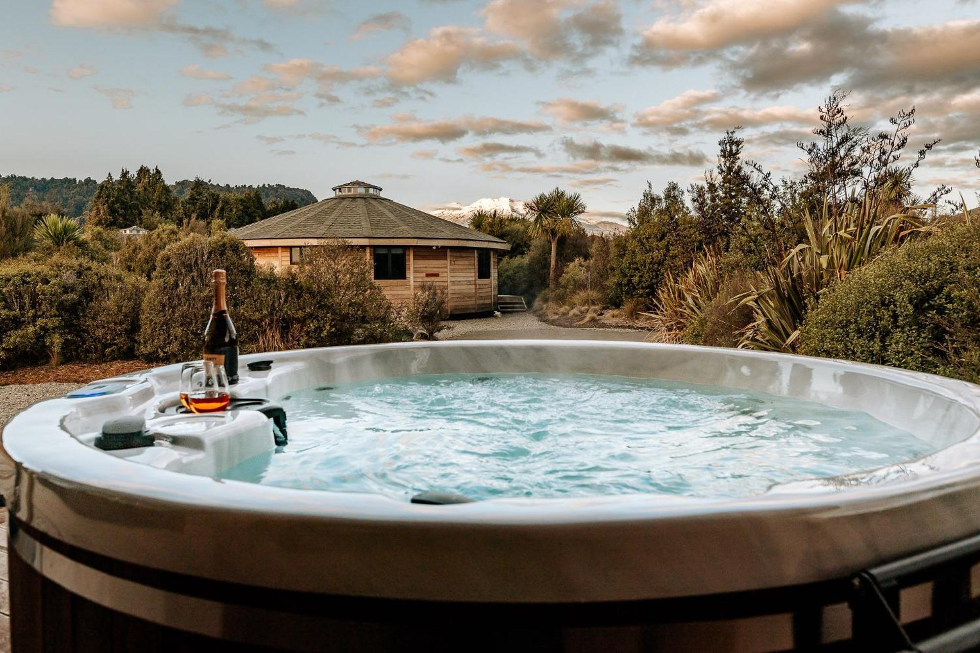 Kaho - Ohakune Holiday Home With Spa ภายนอก รูปภาพ